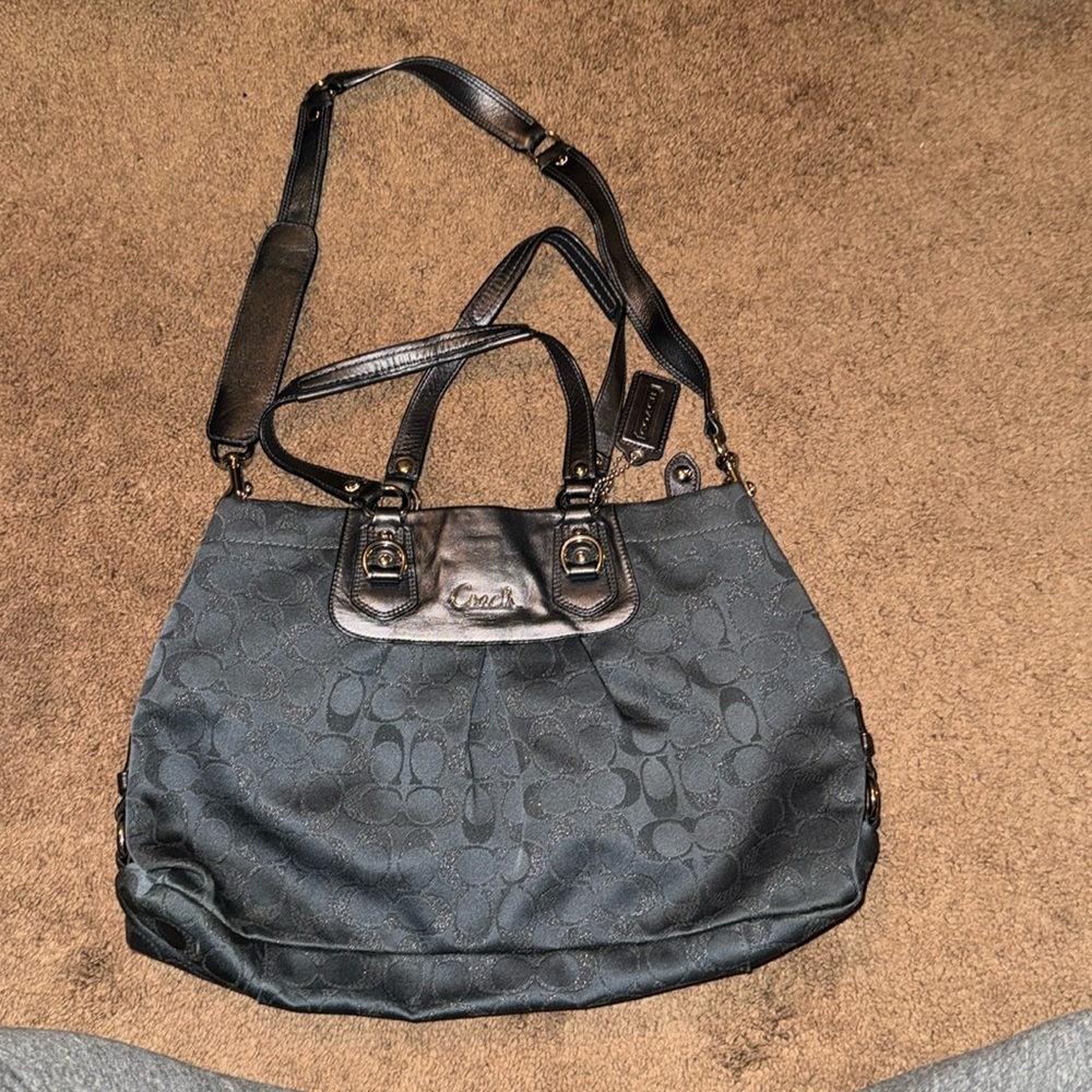 Used once just doesn’t fit my style anymore! Very well kept